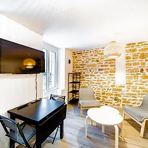 Appartement Le Petit Colbert-studio Cosy-croix Rousse, Lyon